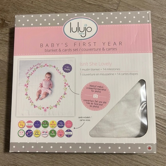 New!! 🤩 Baby Milestone Swaddle & Cards - Picture 3 of 7